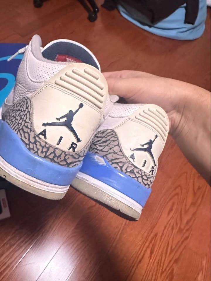 Jordan 3 Unc size 12.5 - photo 3