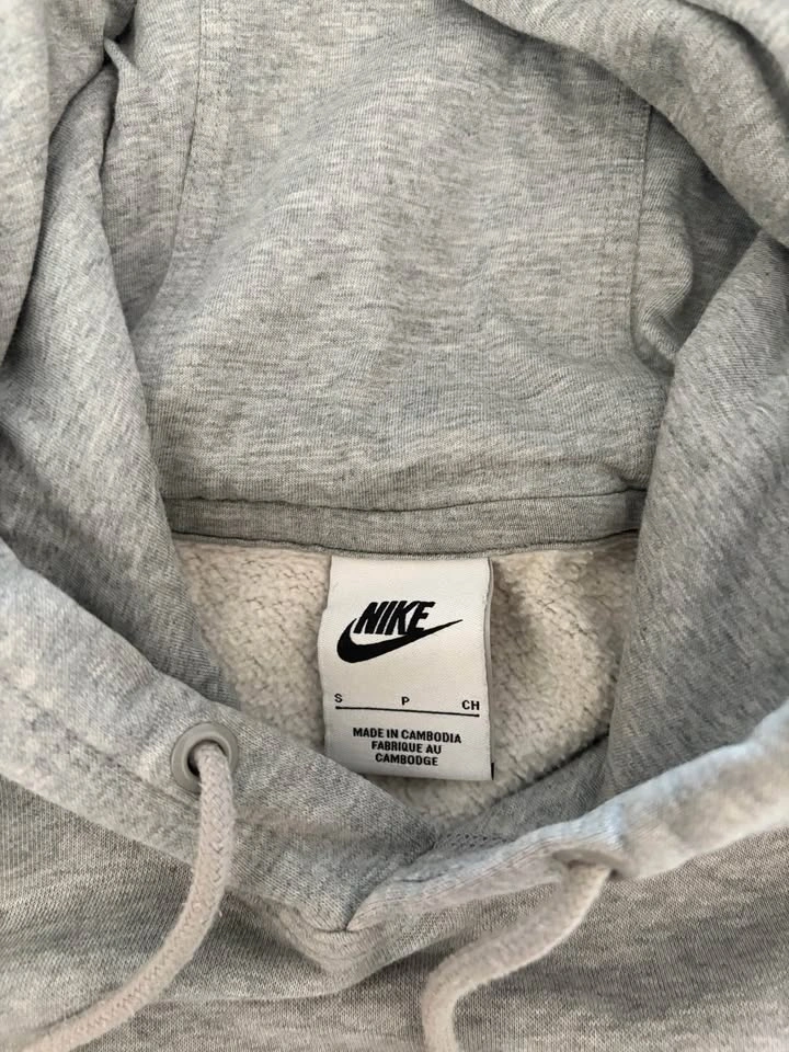 Nike Swoosh Club Fleece Hoodie Size Small - photo 3