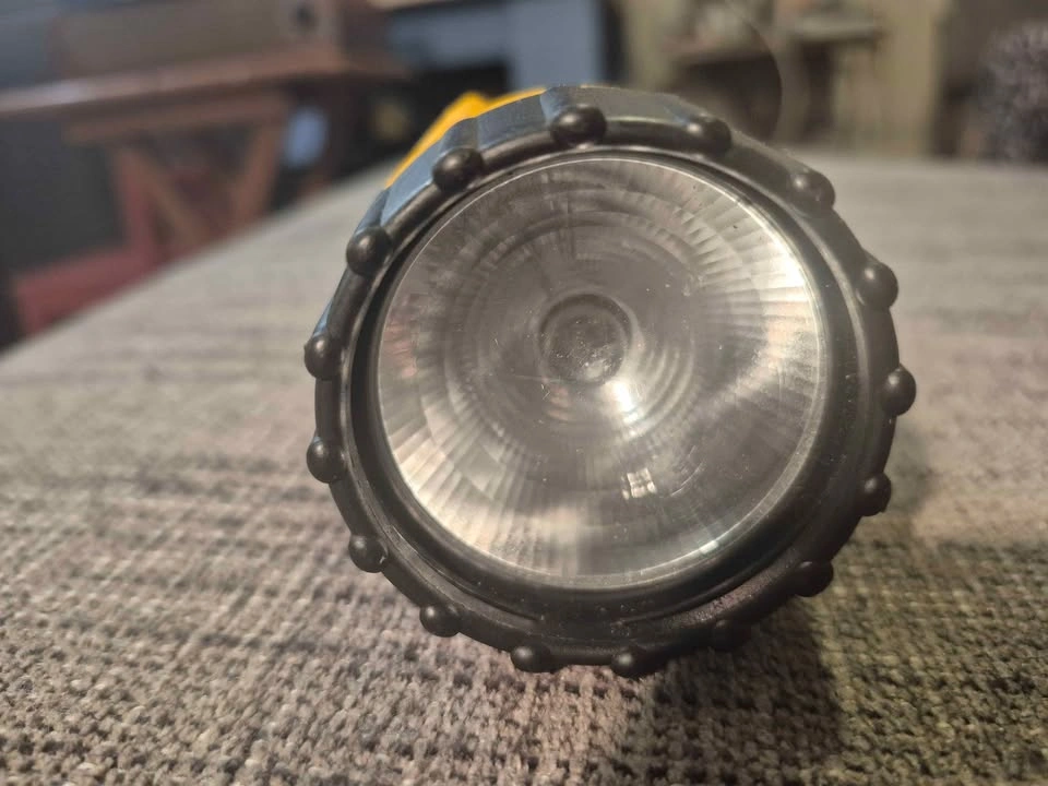 Rayovac Industrial Flashlight - photo 3