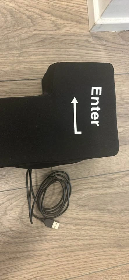 Big Enter Key USB Stress Relief Pillow - photo 2