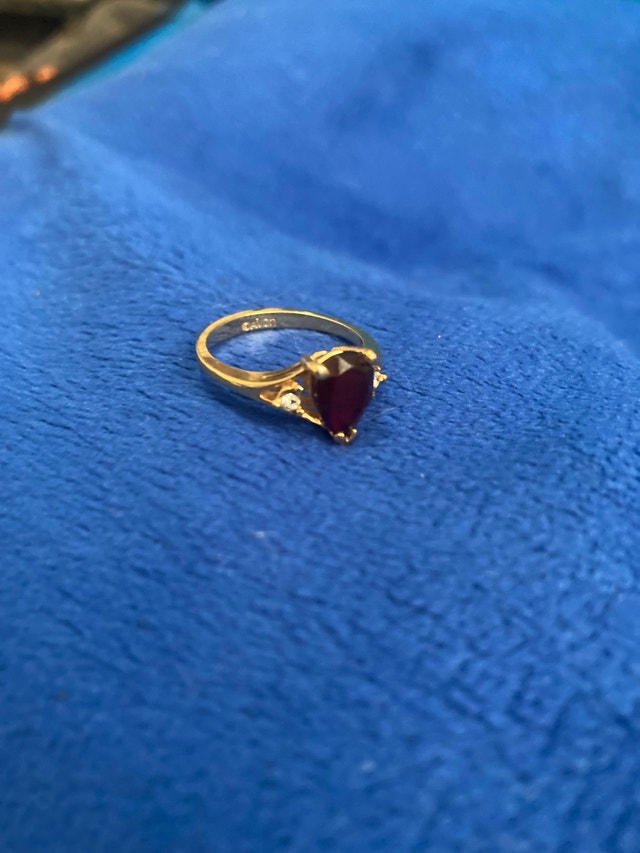 Avon ring
