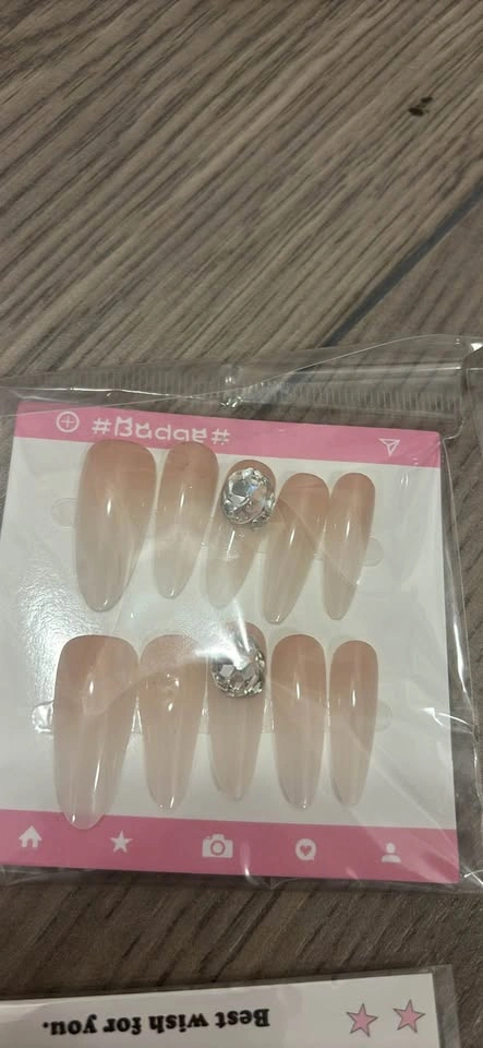 Press-On Nail Sets(M Size) - photo 3