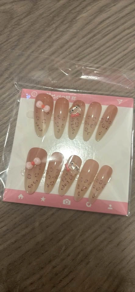 Press-on nails(M size) - photo 2