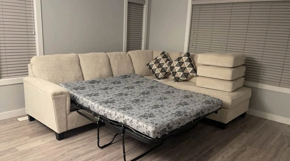 Beige Sectional Sleeper Sofa, Chaise,Throw pillows & bedsheet - photo 2