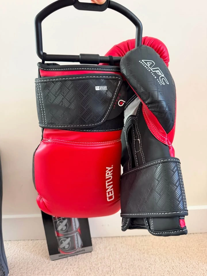 Boxing gloves - photo 5