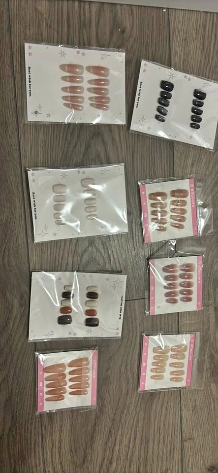 Press-On Nail Sets(S size)