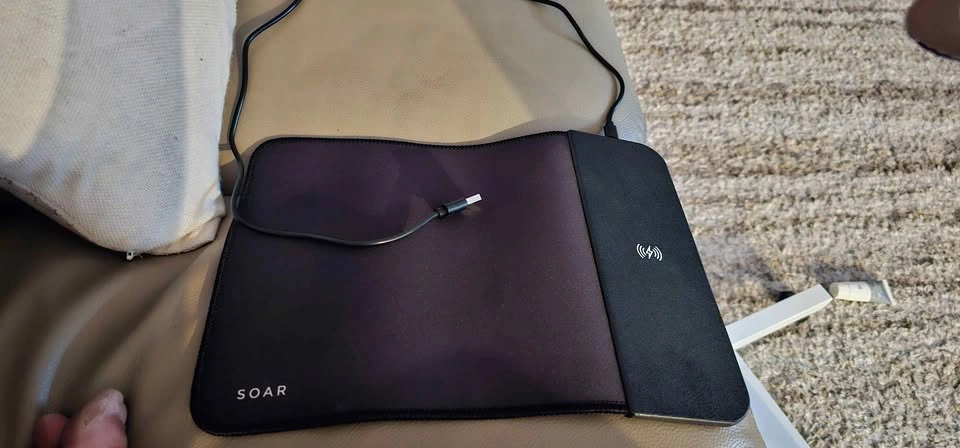 Computer pad with charger - photo 2