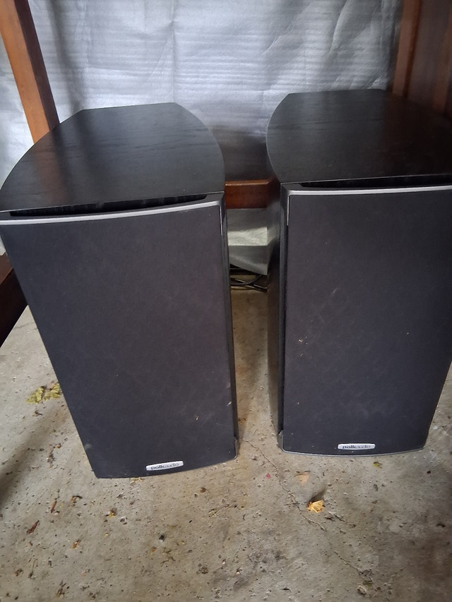 Polk Audio Speakers + Subwoofer and Yamaha Stereo Receiver - photo 4