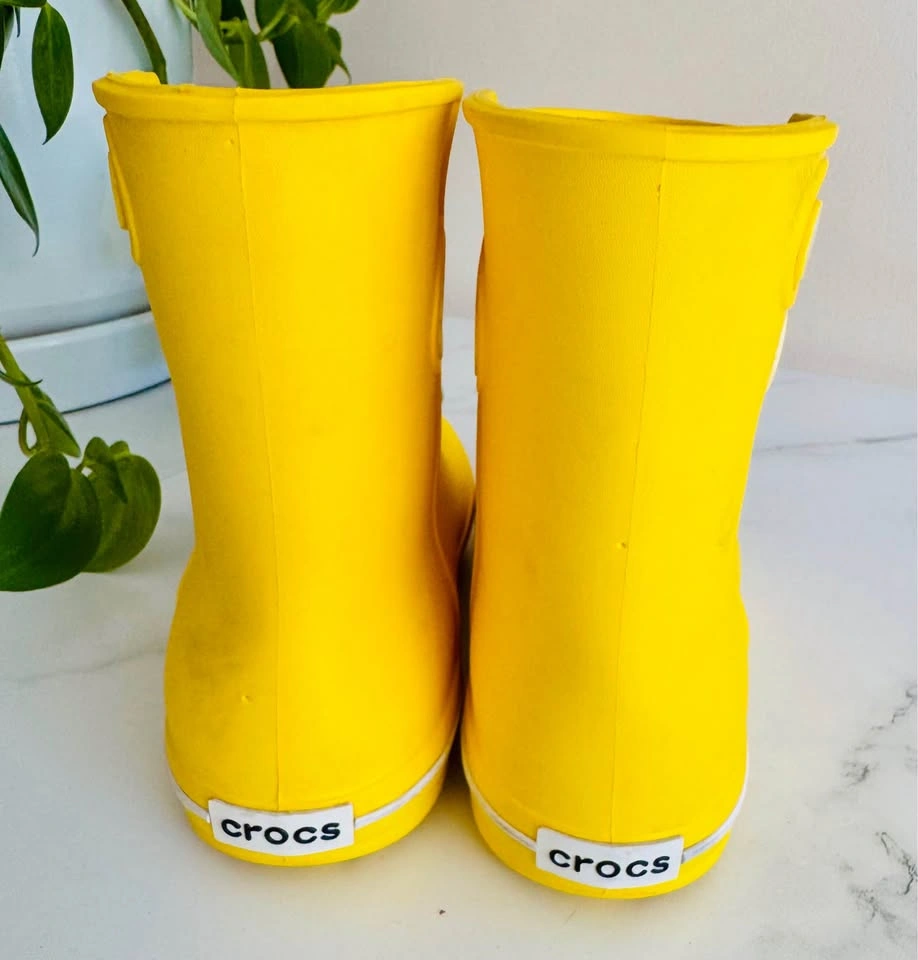 Crocs Jaunt Shorty Rain Boots, Size 8 - photo 3