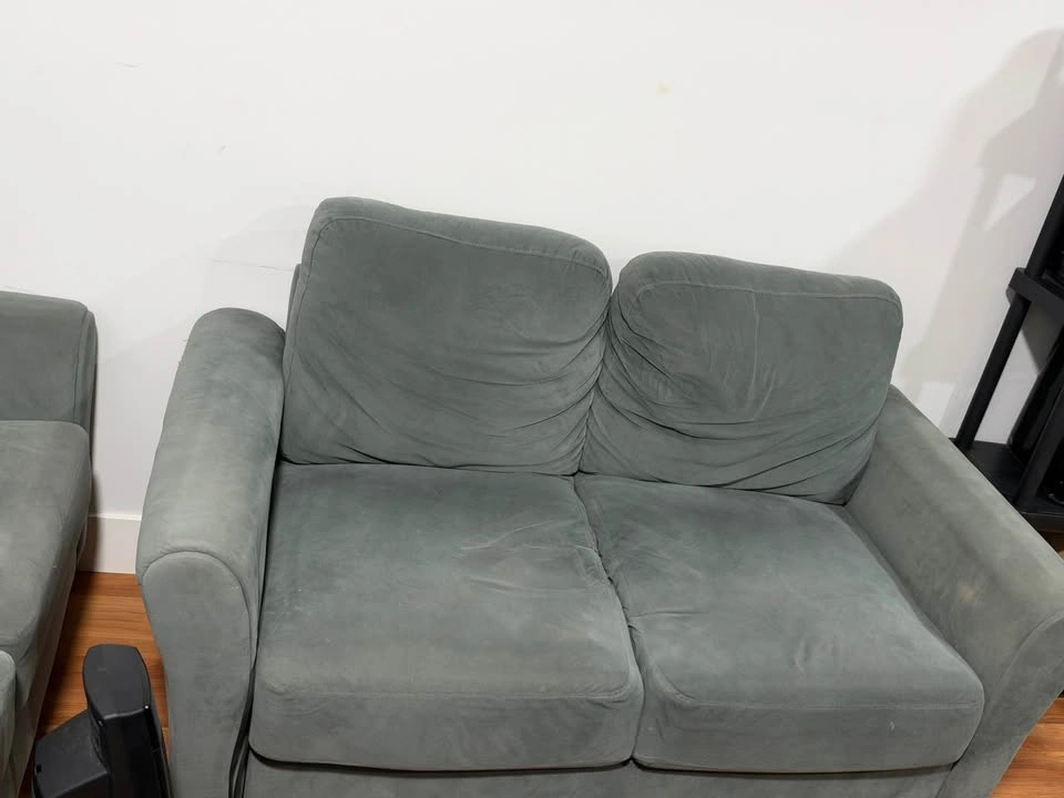 Grey Microfiber Sofa and Loveseat Set - photo 3