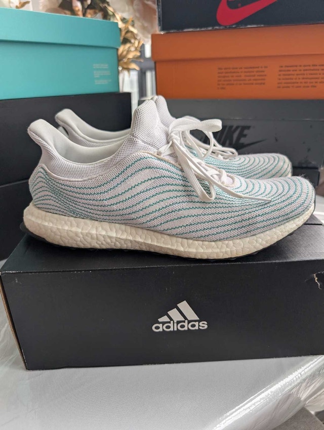 adidas Ultraboost DNA Parley White EH1173 US 10 - Worn, Box
