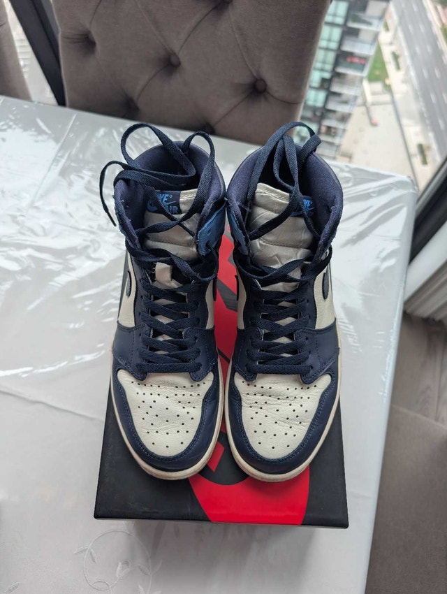 Air Jordan 1 High OG Obsidian UNC US 9.5 - Worn, OG Box - photo 3