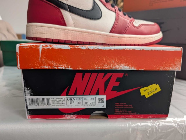Air Jordan 1 High OG Chicago Lost & Found US 9.5 - Worn - photo 3