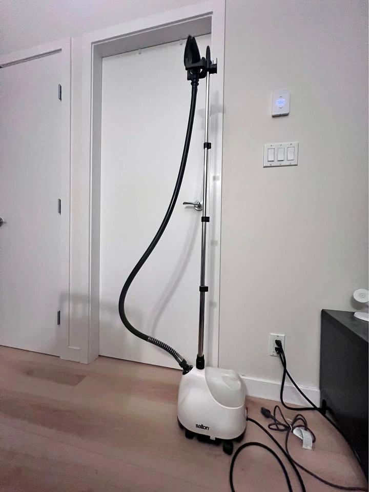 Salton Clothing Steamer