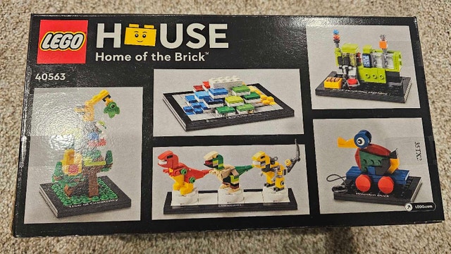 LEGO 40563 Tribute to LEGO House