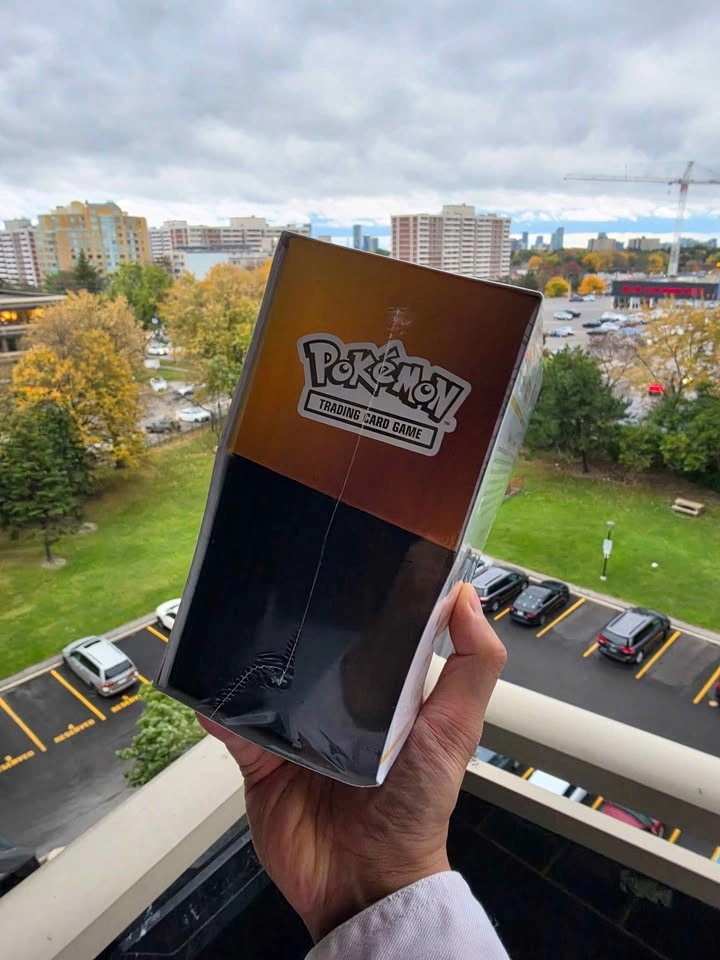 Sealed Pokémon TCG: 30th Celebration Elite Trainer Box - photo 3