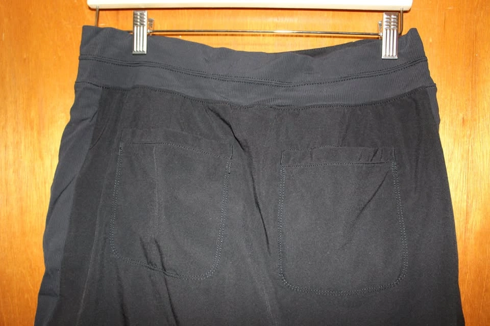 Black mini skirt/skort - photo 5