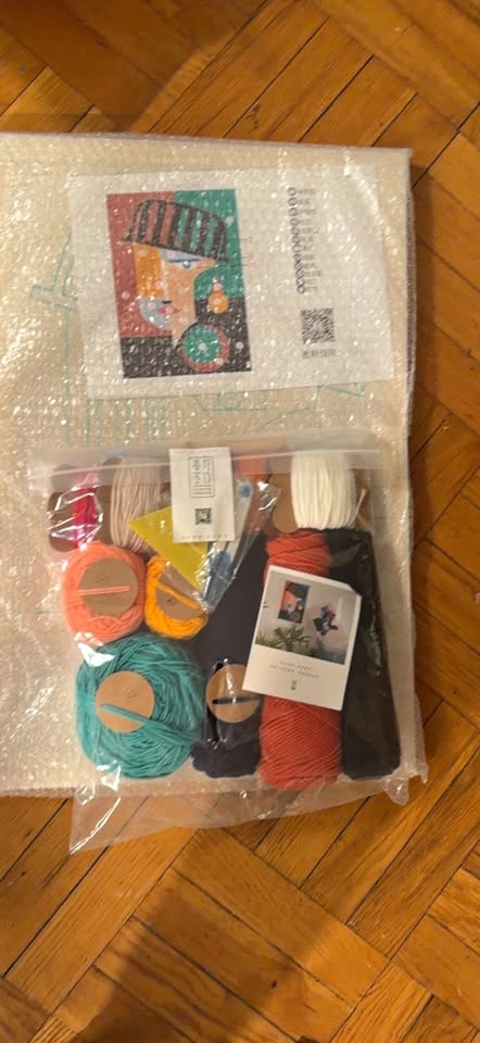 Craft Kit with Yarn