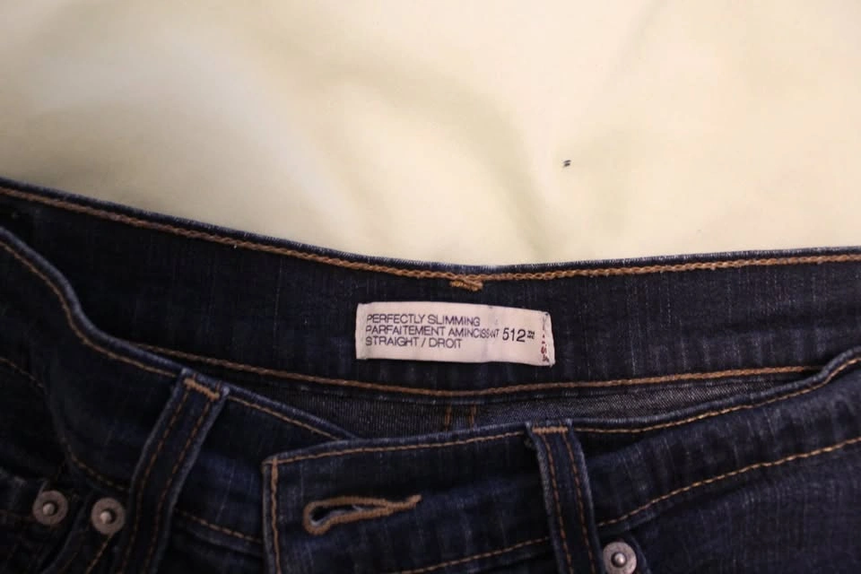 Levi straight fit jeans - photo 4