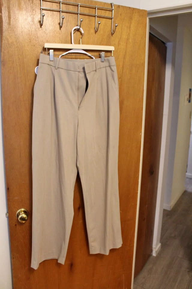 Cream baggy dress pants