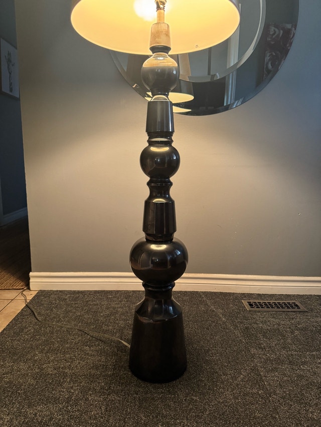 Postmodern stacked glazed ceramic floor lamp - photo 2