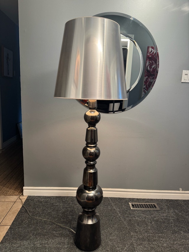 Postmodern stacked glazed ceramic floor lamp - photo 4
