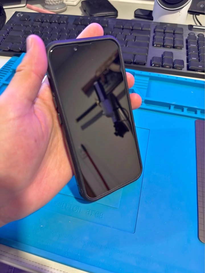 iPhone 13 128gb - Mint Condition