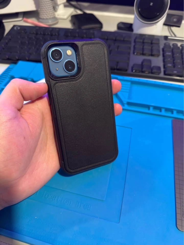 iPhone 13 128gb - Mint Condition - photo 2