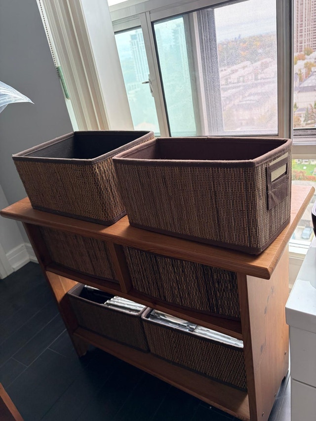 IKEA wooden storage table with storage baskets - photo 2