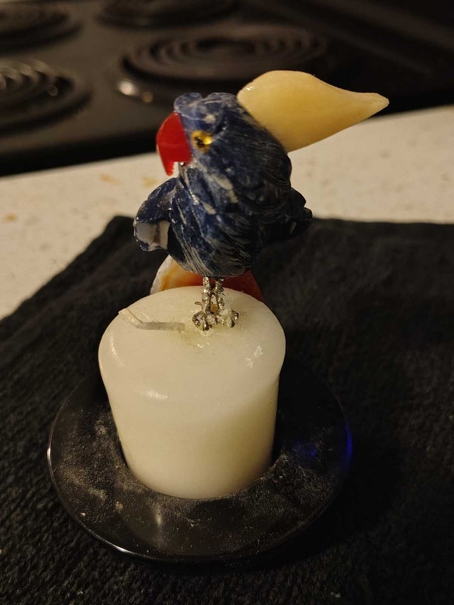 Hand-carved Blue Gemstone Parrot Figurine - photo 3