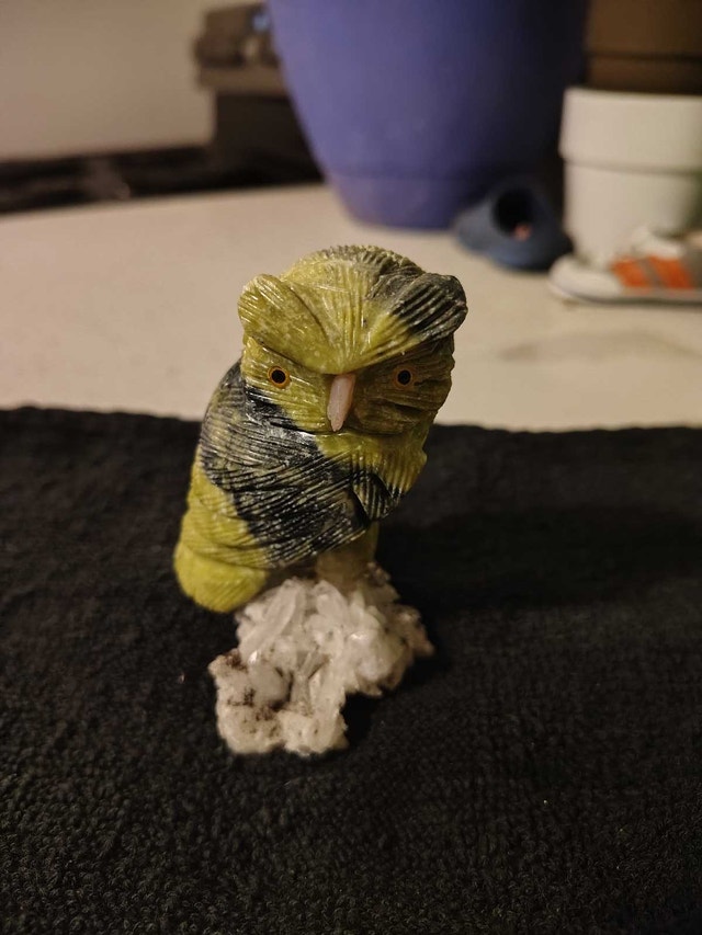 Serpentine Owl Figurine - photo 3