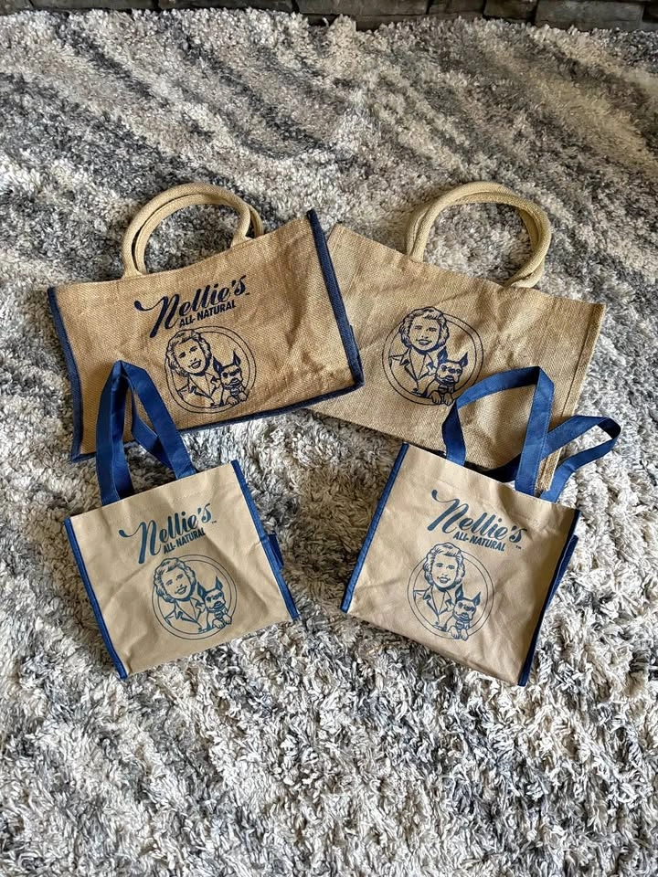 Nellie's All-Natural Reusable Bags-4 bags take all $5