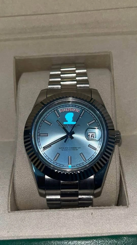 Men’s Luxury Watch - photo 3