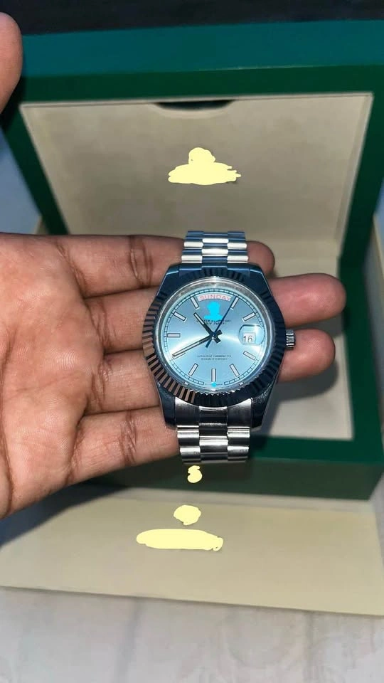 Men’s Luxury Watch - photo 4