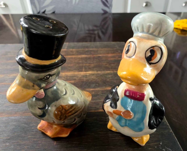 Charming Retro Novelty Ducks Salt & Pepper