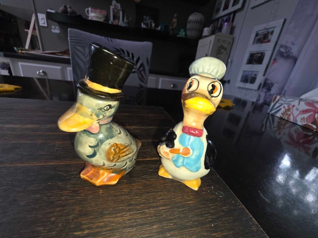 Charming Retro Novelty Ducks Salt & Pepper - photo 2