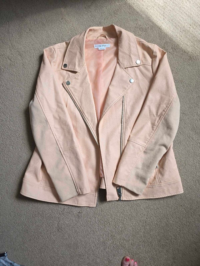 Moto Jacket + Michael Kors purse. Nwt and like new! - photo 2