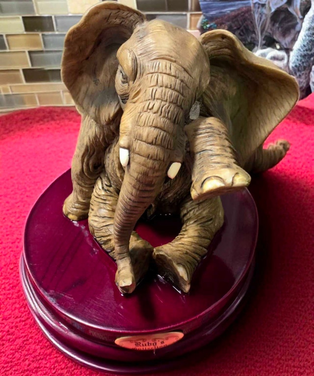 Rubo's Collection Heavyweight Elephant Statue - photo 2