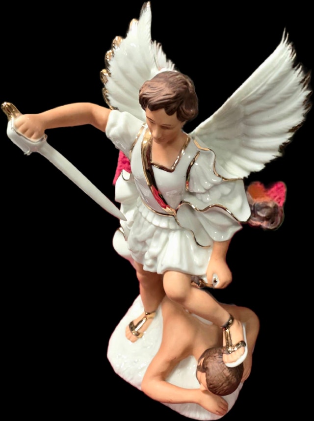 St. Michael Archangel Porcelain Figurine - photo 2