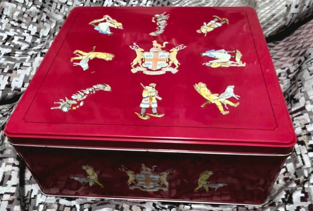 Hudson's Bay Company (HBC) Commemorative Ex - photo 3