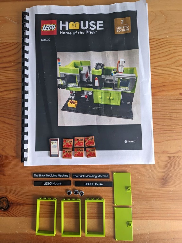 Lego Brick Moulding Machine 40502 - photo 2