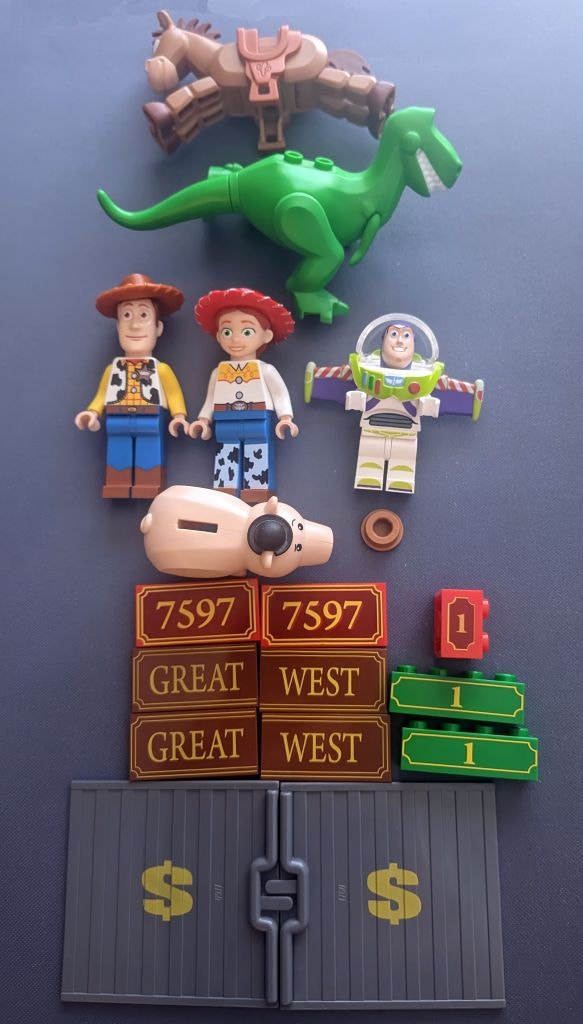 Lego Toy Story Western Train Chase 7597 - photo 2