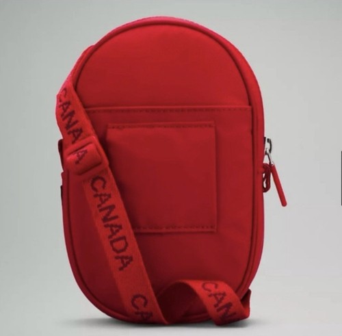 BNWT Lululemon Team Canada 22 Future Legacy Crossbody Bag - photo 2
