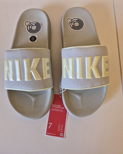New Nike Offcourt Slide Womens Sandals US 7 Light Silver - photo 2