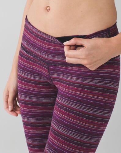 Lululemon Wunder Under Leggings, Size 6, Cyber Stripe Purple - photo 3