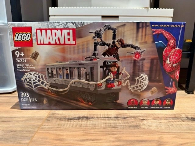 Lego 76321 - Spider-Man vs. Doc Ock Subway Train Scene - BNIB
