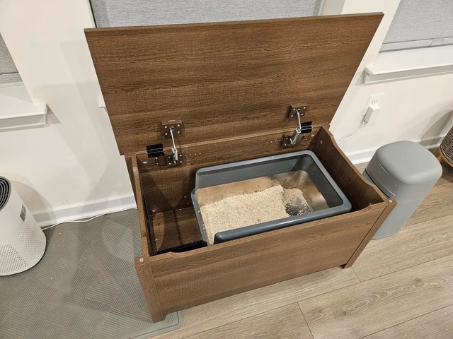 Cat Litter Box Enclosure - photo 5