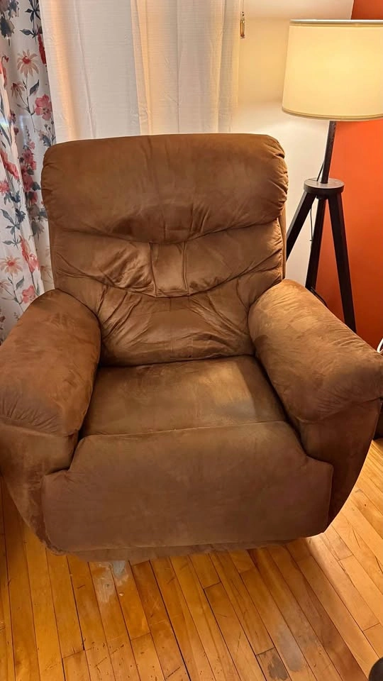 Comfortable Brown Suede Recliner Chair – $60