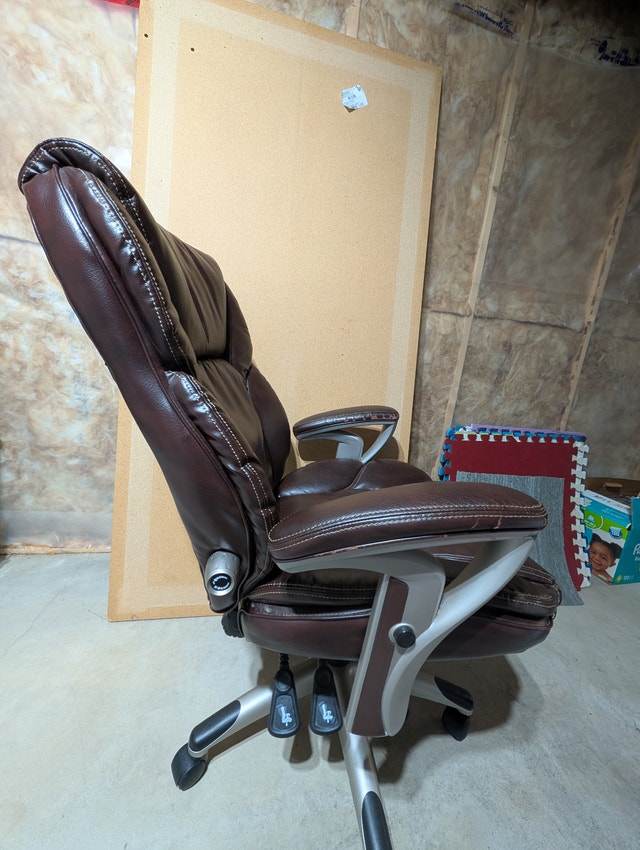Office Chair - photo 3