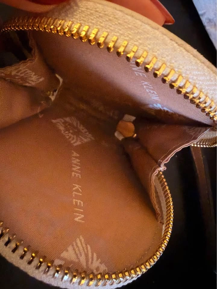 Anne Klein Coin Purse For Sale - photo 3
